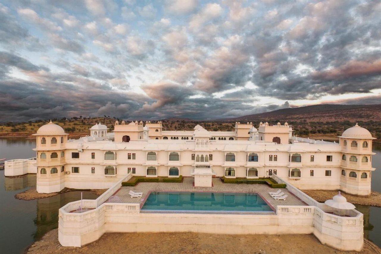 Juesta Lake Nahargarh Palace, Chittorgarh Pārsoli Esterno foto