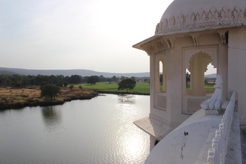 Juesta Lake Nahargarh Palace, Chittorgarh Pārsoli Esterno foto