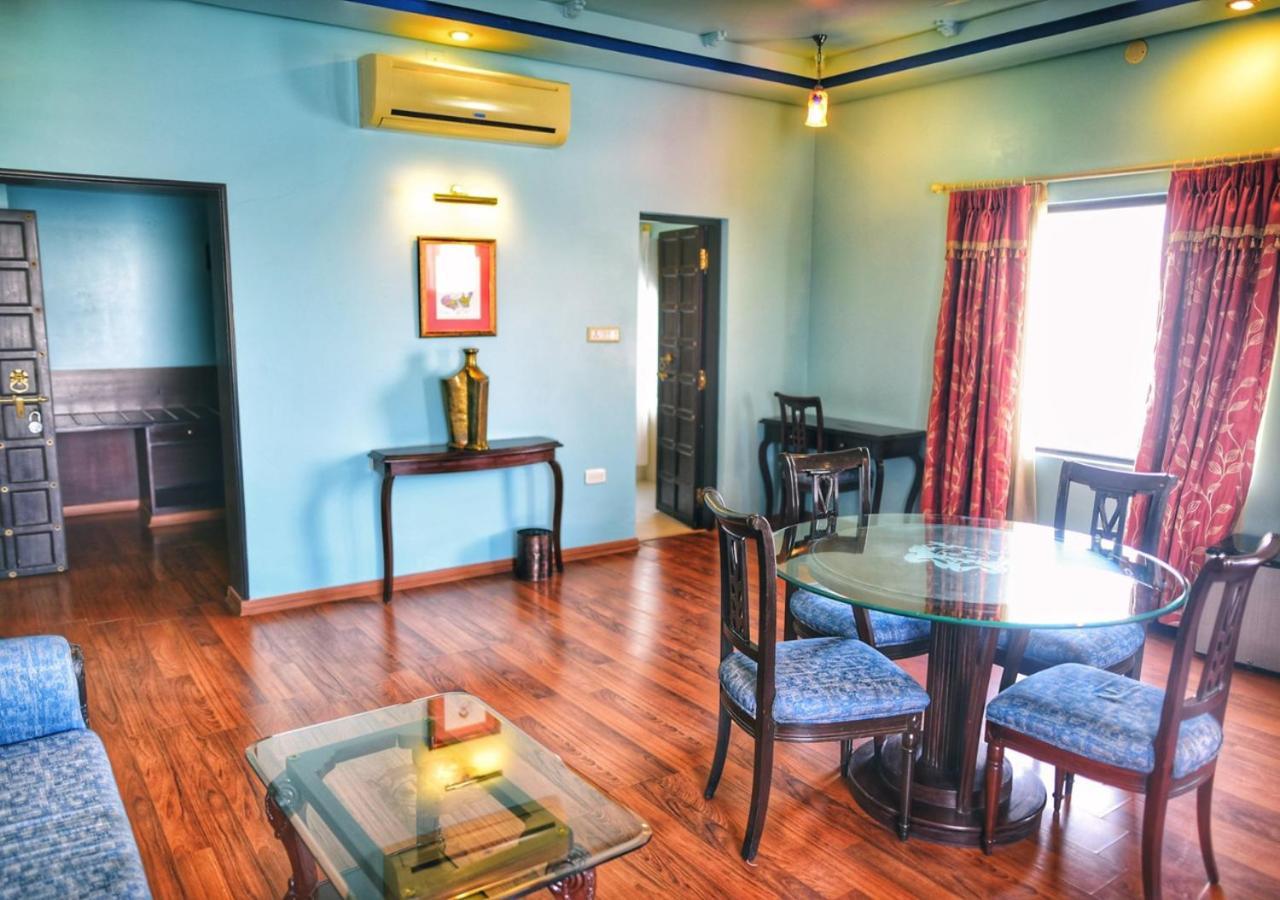 Juesta Lake Nahargarh Palace, Chittorgarh Pārsoli Esterno foto