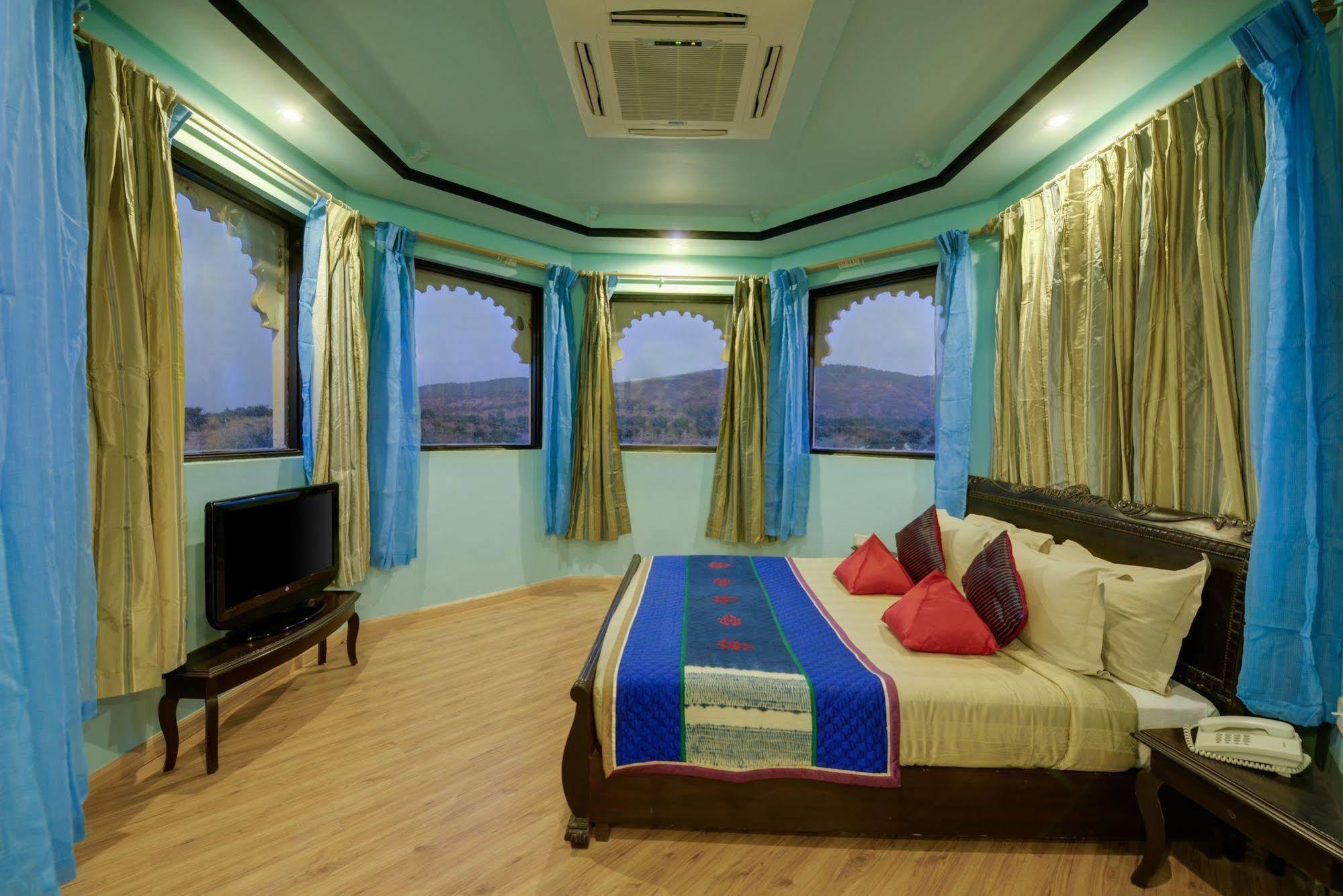 Juesta Lake Nahargarh Palace, Chittorgarh Pārsoli Esterno foto
